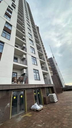 Помещение в новострое под Ваш бизнес - фото 1