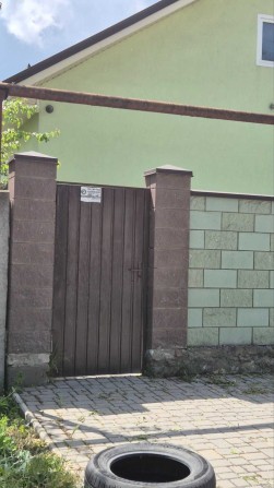 ПРОДАМ помещение Шоссейная 23 ЦЕНТР  ( Подгородние) 100 м2  53 000 $ - фото 1