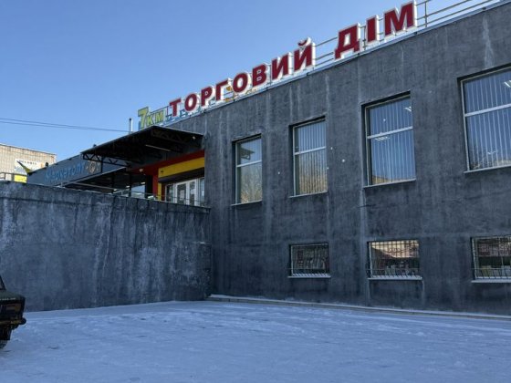 Продам приміщення 1000 кв