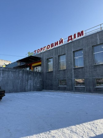 Продам приміщення 1000 кв - фото 1