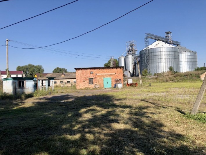 Продаж виробничої бази біля елеватора та залізниці! - фото 1