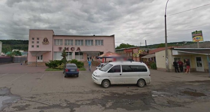 Будівлі торгівельного комплексу, 725.2 кв.м, вул. Головна, 41А - фото 1