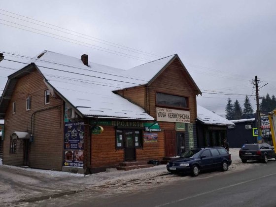 Продаю приміщення в центрі Ворохти біля дороги. 180м2. Ворохта