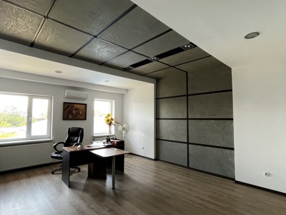 Виробничо складські приміщення з офісом Черніїв