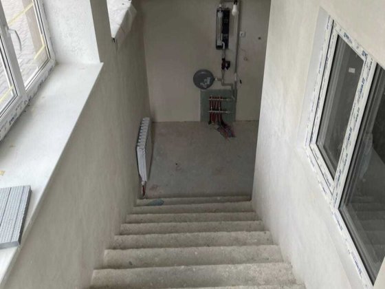 Очень срочно  продам  свой 2 помещения На  Борщаговке с ремонтом Софіївська Борщагівка