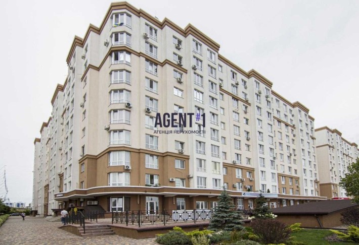 ЖК Львівський маєток, продаж фасадного приміщення, 68 кв.м. - фото 1