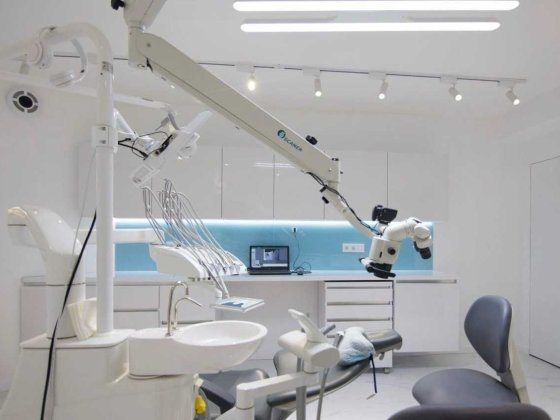 Стоматологія iDent, Петрівський квартал Святопетрівське