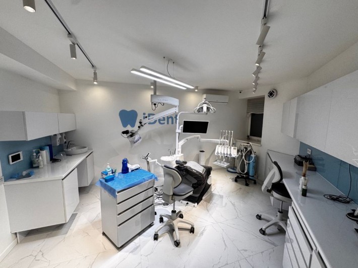 Продаж готової стоматології з обладнанням, 72 м², Петрівський квартал - фото 1