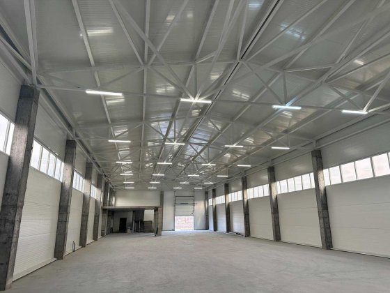 Продажа производственно-складских помещений 2854 кв.м. Святопетрівське