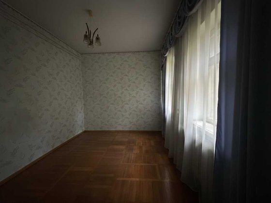 Продаж приміщення 192м². Під ремонт. Поряд озеро. Біля траси. ID:205 Ворзель