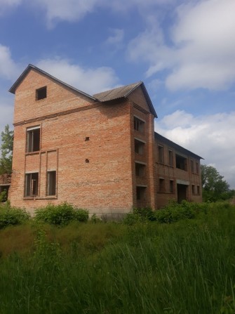 Продаж, оренда комерційної нерухомості - фото 1