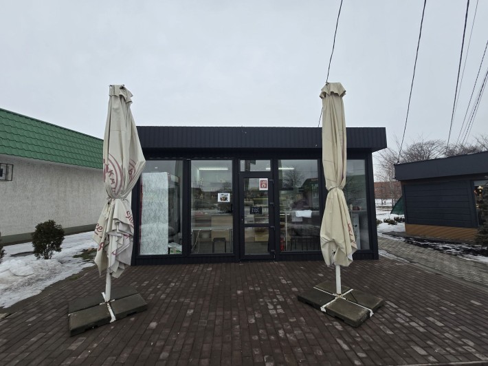 Продам МАФ 30 м² у центрі села Іванків (5 км від Борисполя) - фото 1