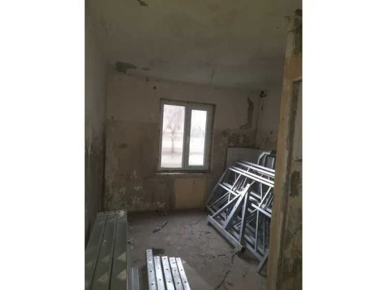 ПРОДАЖ - нежитлове приміщення 106, площею 33,5 кв.м. м.Долинська