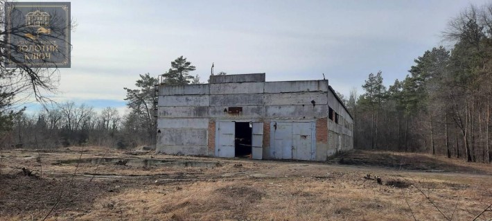 Продам приміщення м. Гайворон - фото 1