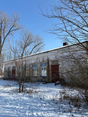 Продаж приміщення в м .Новоукраінка. Кропивницький район - фото 1