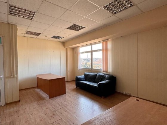 Продаж комерційного приміщення у Винниках Винники