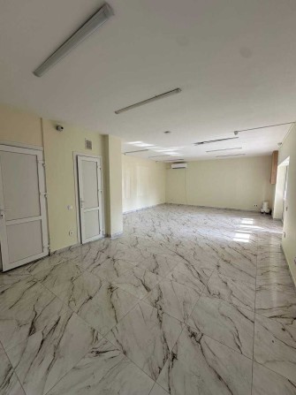 Продаж комерційного приміщення в центрі Пустомит 53,5 м/кв - фото 1