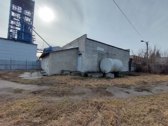 Продам комерційне приміщення/ склад / готовий бізнес. Фасадна ділянка.