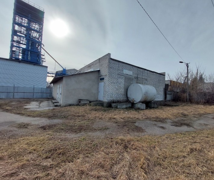 Продам комерційне приміщення/ склад / готовий бізнес. Фасадна ділянка. - фото 1