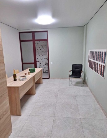 Срочно! Помещение в ЖК " Смарт Сити" с ремонтом - фото 1