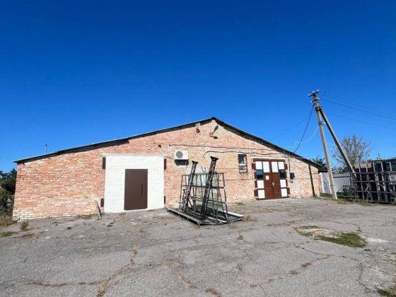 Ангар/склад/приміщення біля Кременчука Кам'яні Потоки