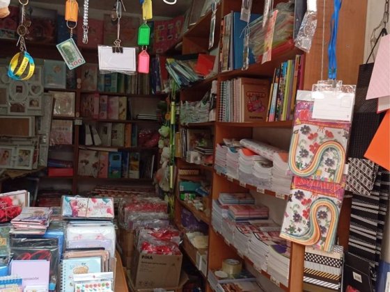 Кіоск на центральному продуктовому ринку, прохідне місце Обарів