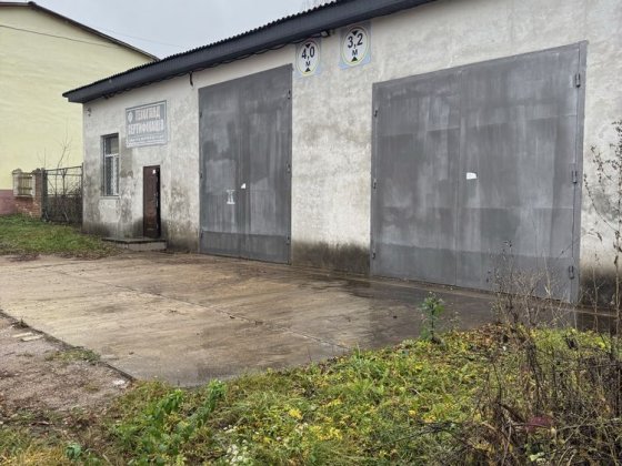 Станція технічного обслуговування , склад , Путивль