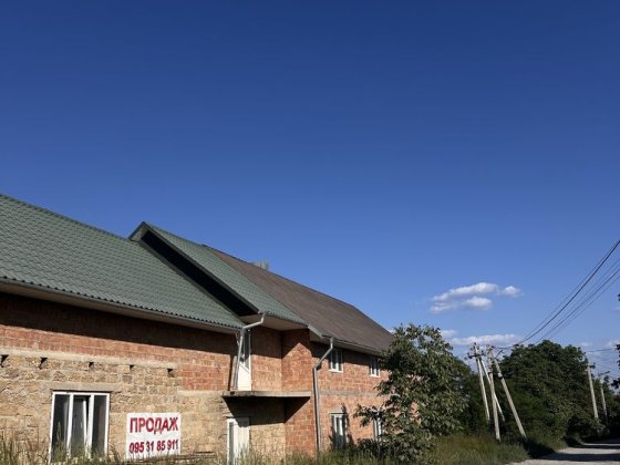 Продаж приміщення з гаражем в Чагрі Чагор