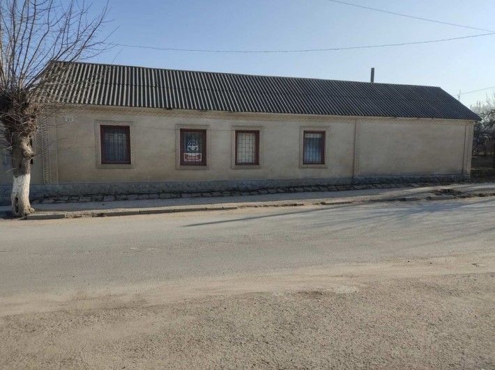 Продаж комерційного приміщення, вул.Центральна 33, м.Сокиряни - фото 1