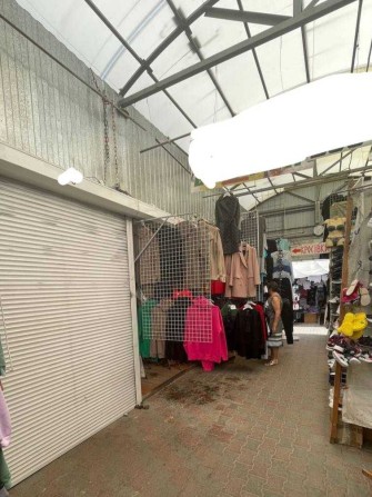 Здам контейнер 4 м.кв. на центральному речовому ринку м.Бердичева - фото 1