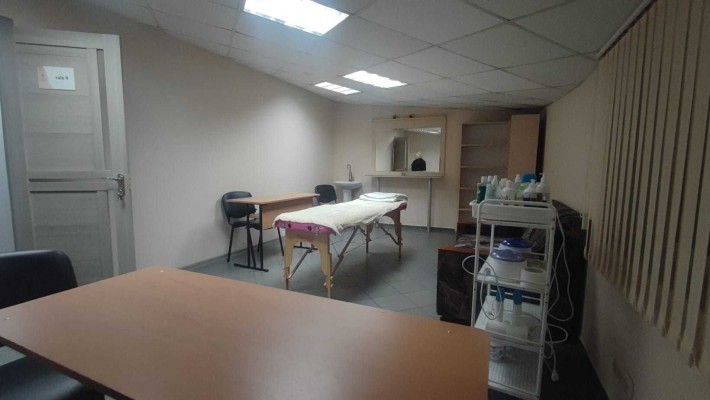 Кабінети біля Тарасівського круга! - фото 1