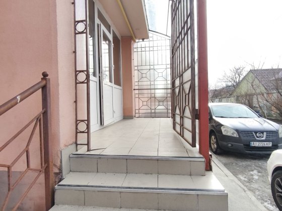 Комерційне приміщення по Білогородська 19а. Боярка