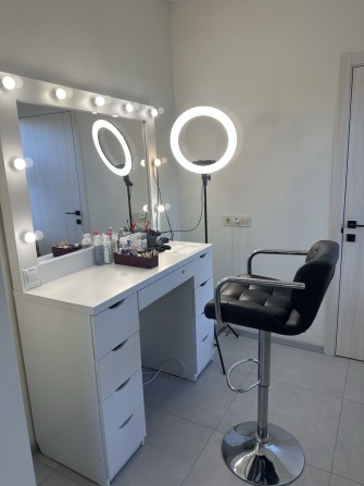 Здам робоче місце для майстра жк «СТОЛИЧНИЙ» або погодинно - фото 1