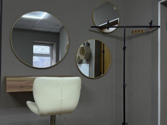 Оренда для майстра стіл / кушетка Кам'янське