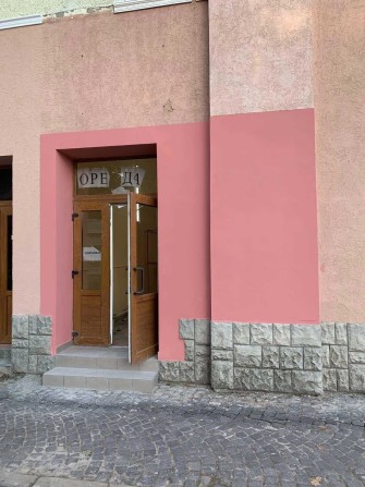 Оренда комерційного приміщення вільного призначення в цетрі міста - фото 1