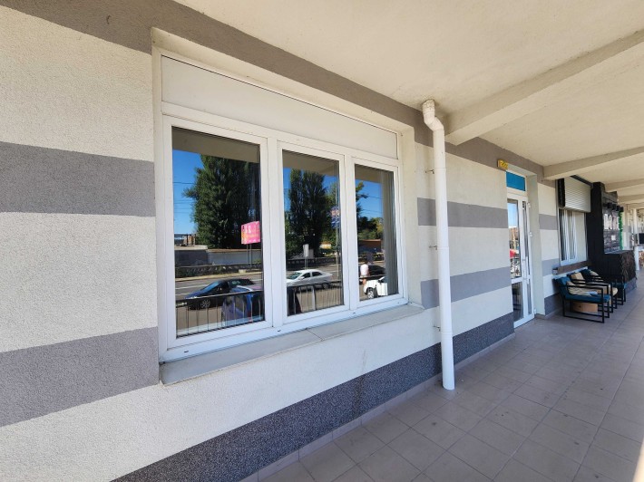 Пропонується в оренду приміщення в ЖК Набережний. Канікули на ремонт. - фото 1