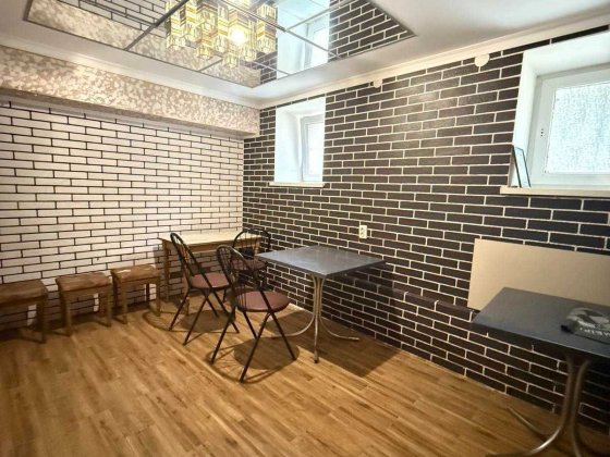 Оренда комерційного приміщеня 76 кв.м., вул. Т.Шевченка, м. Дрогобич Дрогобыч