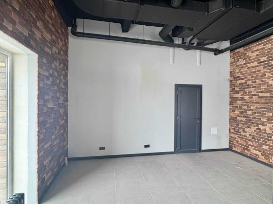 Здається в оренду приміщення під магазин-кав'ярню Калуш