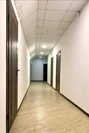 Оренда комерційного приміщення- 5 кабінетів - фото 1