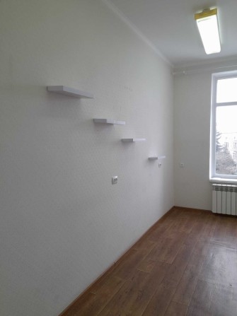 Здається в оренду офіс 10 кв.м. в БЦ "Карандаш" - фото 1