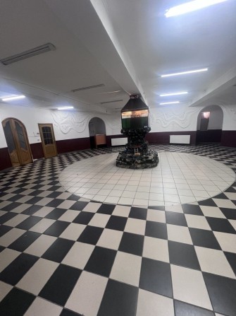 Здам в оренду комерційне приміщення в центрі Коломиї (150 м²) - фото 1