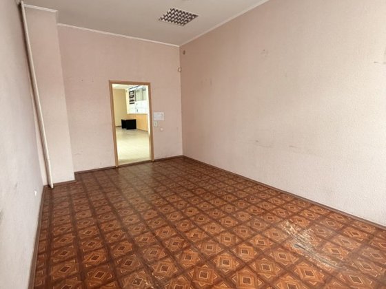 Оренда приміщення в центрі Лебедина 20 м2, 170 грн за м2