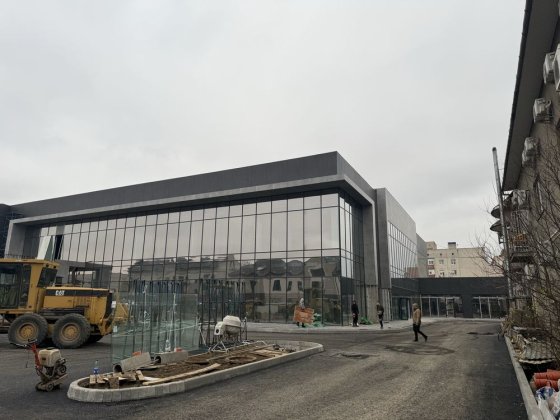 Новий Торговий Комплекс Росвигово Мукачеве