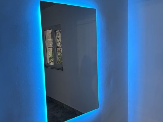 Здається кабінет в салоні краси Мукачево