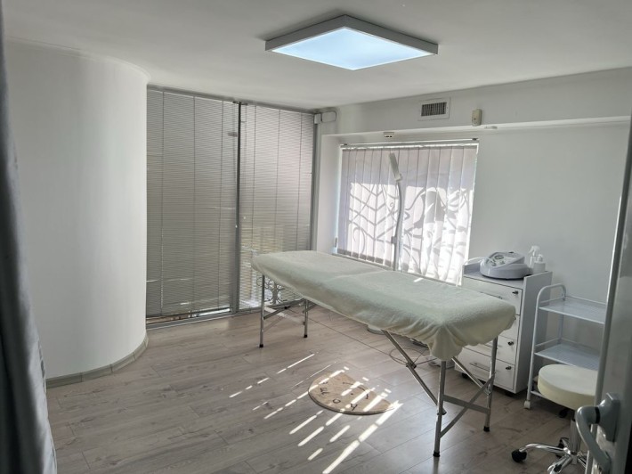 Здається кабінет на 15 днів та робочі місця на міс/15 днів Мукачево - фото 1