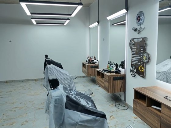 Оренда робочого місця в сучасному барбершопі Мукачево