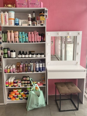 Місце бровиста/візажиста в оренду,центр міста - фото 1