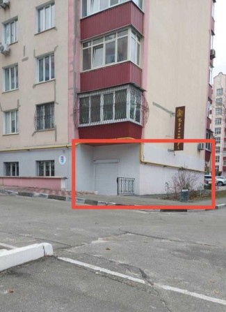 Обухів - оренда фасадного приміщення 92,7 кв.м., м-н Сосновий - фото 1