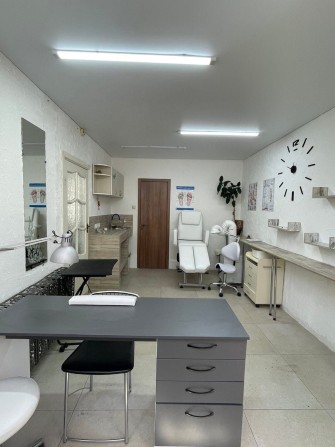 Оренда кабінету в центрі міста - фото 1