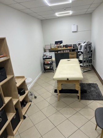 Здам в оренду окремий просторий кабінет 15 днів на місяць - фото 1